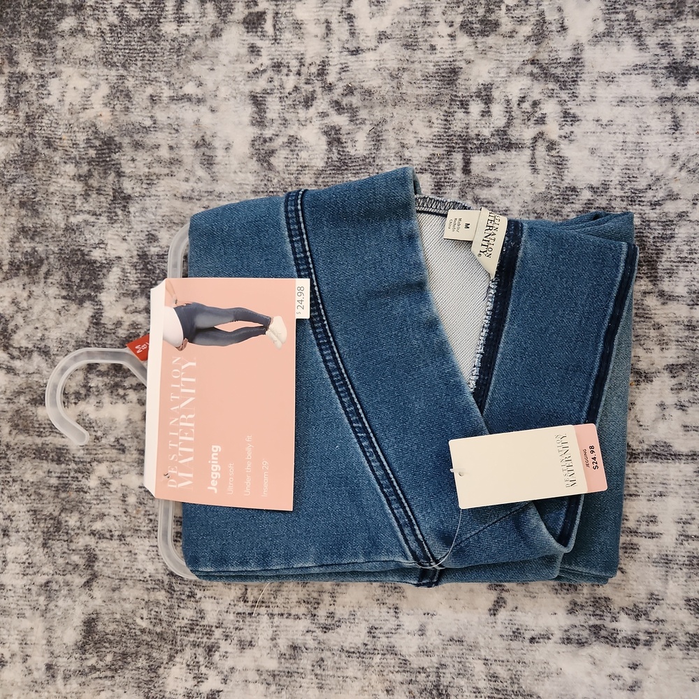 Destination Maternity Jegging M 8/10 Med. Wash